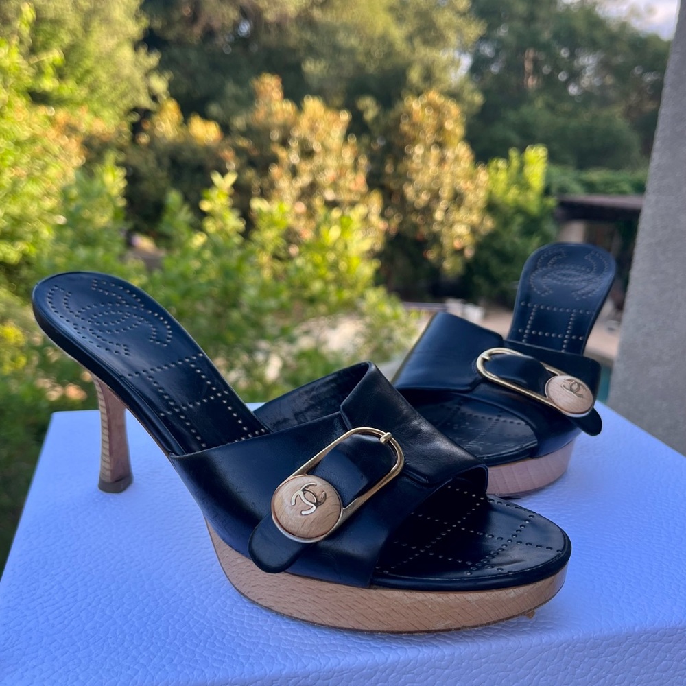 Authentic Chanel sandals heels y2k vintage